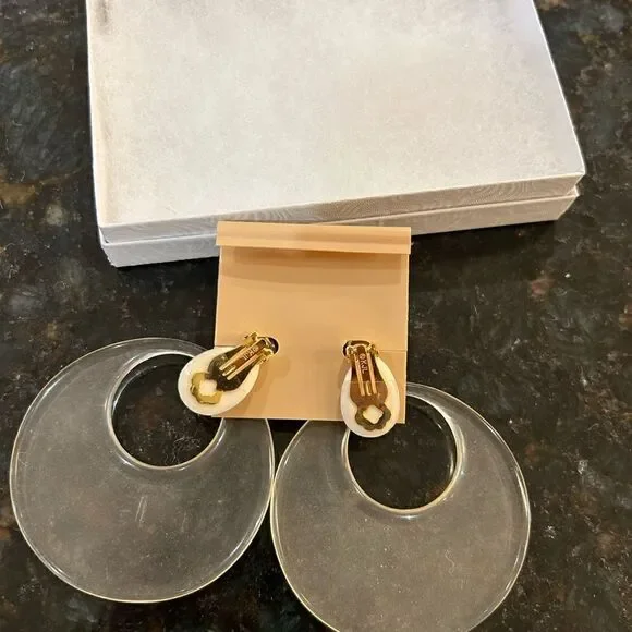 Women’s Kenneth Jay Lane couture clip on earrings - Picture 3 of 7